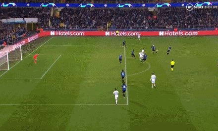 1634669093609024087.gif